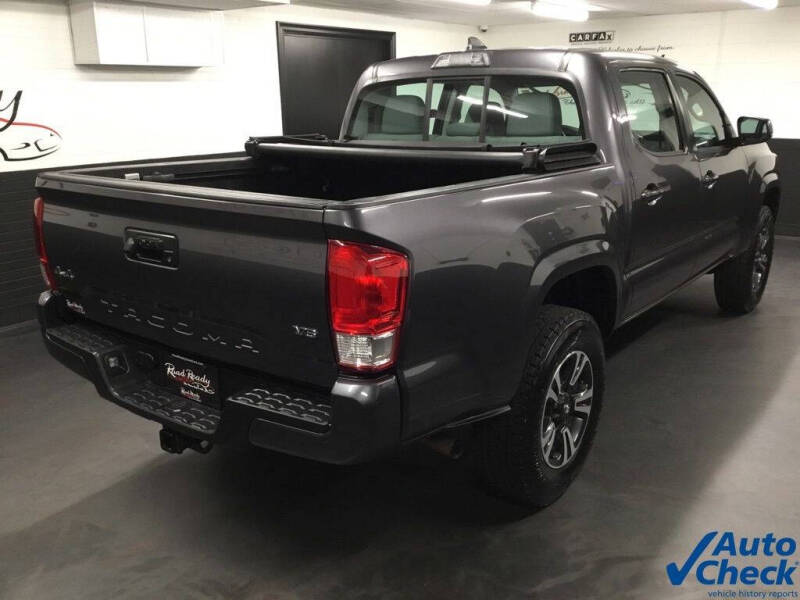2017 Toyota Tacoma