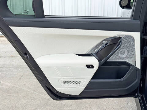 2023 BMW i7 xDrive60