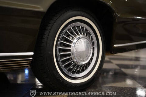 1969 Ford Thunderbird