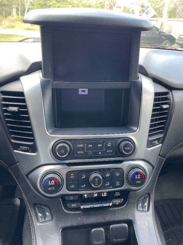 2017 Chevrolet Suburban LT