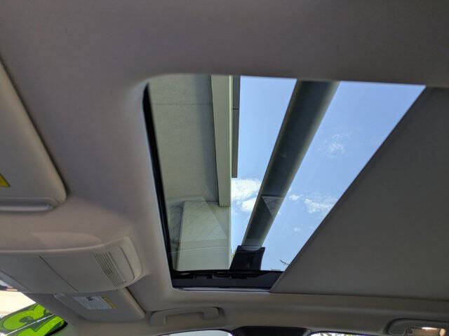 2023 Mazda CX-50 2.5 S Preferred Plus