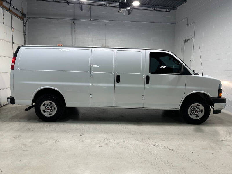2020 GMC Savana 2500
