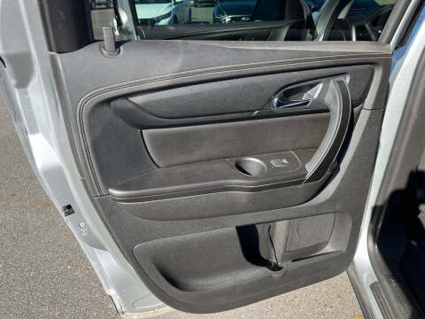 2016 GMC Acadia SLE-2