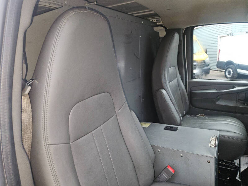 2015 GMC Savana 3500