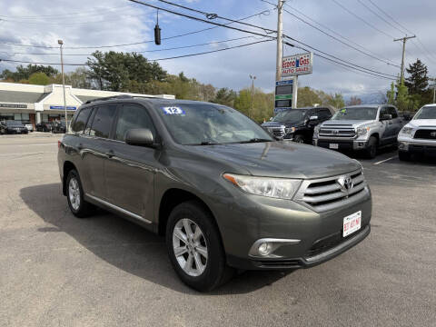 2012 Toyota Highlander SE