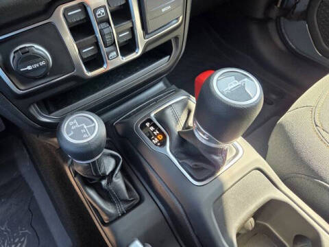 2025 Jeep Gladiator Sport S