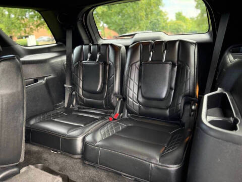 2017 Ford Explorer Platinum