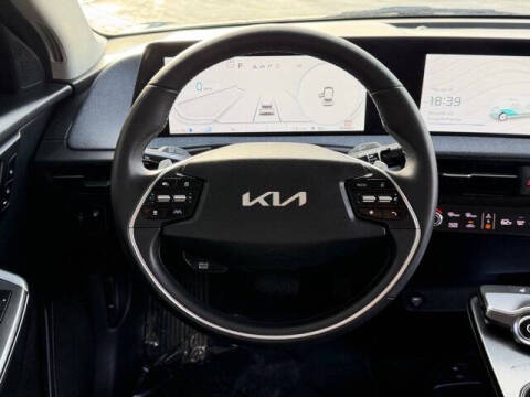2024 Kia EV6 Light