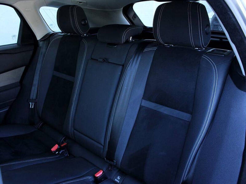 2019 Land Rover Range Rover Velar P250