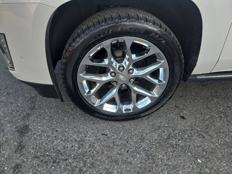 2017 Cadillac Escalade Platinum