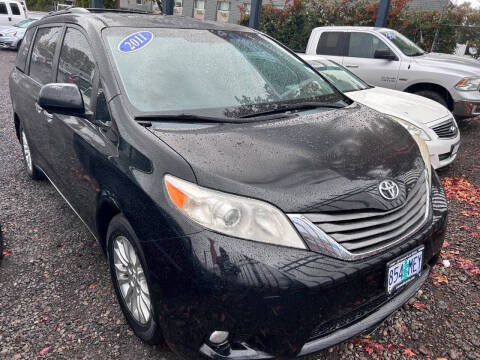 2011 Toyota Sienna Limited 7-Passenger