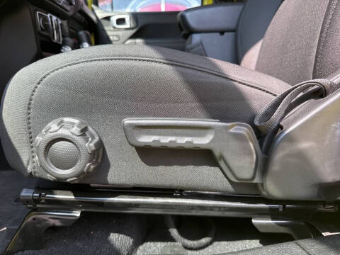 2023 Jeep Gladiator Willys