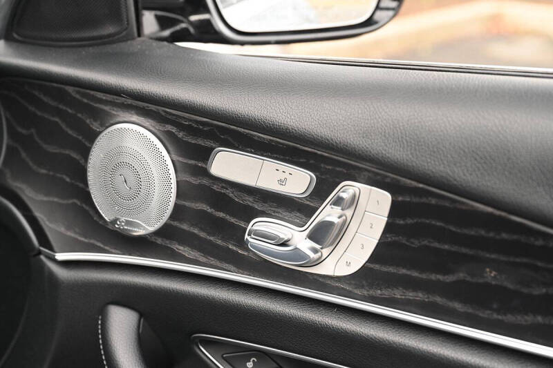 2017 Mercedes-Benz E-Class E 300 4MATIC