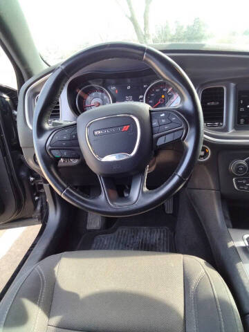 2019 Dodge Charger SXT