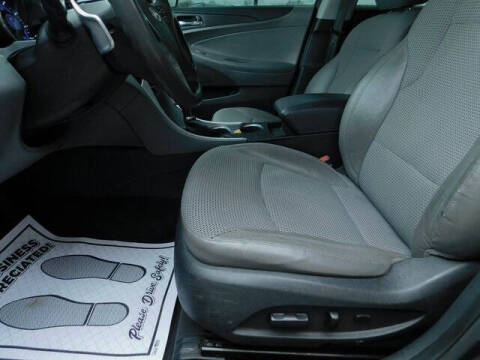 2012 Hyundai Sonata SE