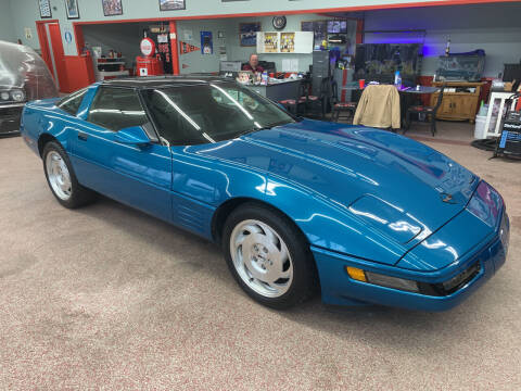 1993 Chevrolet Corvette for sale at PETE'S AUTO SALES LLC - Middletown in Middletown OH