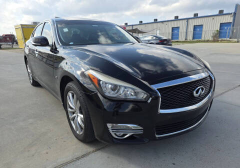 2015 Infiniti Q70 3.7