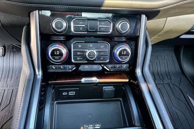 2024 GMC Yukon Denali Ultimate