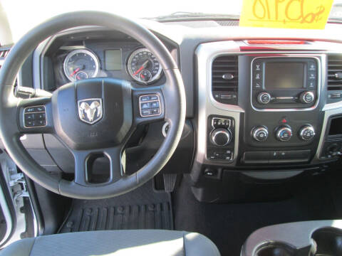 2018 RAM 1500 SLT