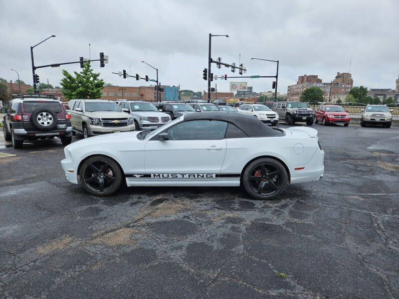 2014 Ford Mustang for sale at RIVERSIDE AUTO SALES in Sioux City IA