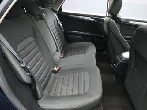 2020 Ford Fusion Hybrid SE