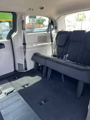 2017 Dodge Grand Caravan SE