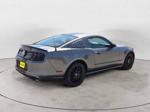 2014 Ford Mustang V6