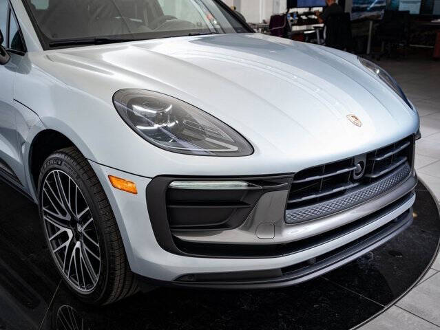 2026 Porsche Macan T