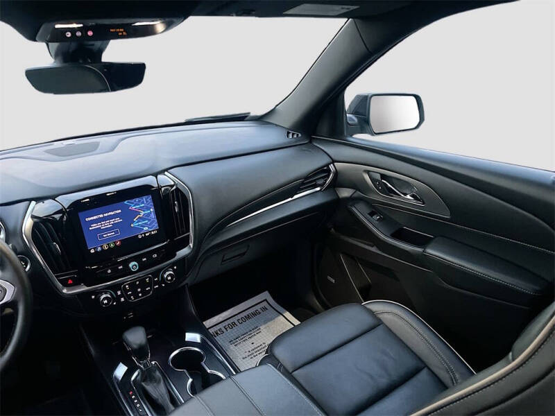 2023 Chevrolet Traverse Premier