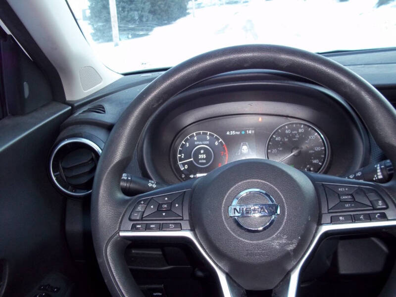 2021 Nissan Kicks SV