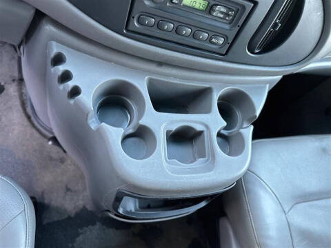 2002 Ford E-Series E-350 SD