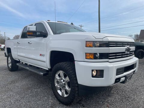 2018 Chevrolet Silverado 2500HD for sale at CHOICE PRE OWNED AUTO LLC in Kernersville NC