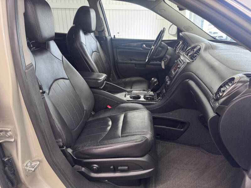 2017 Buick Enclave Leather