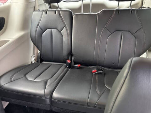 2019 Chrysler Pacifica Touring L Plus