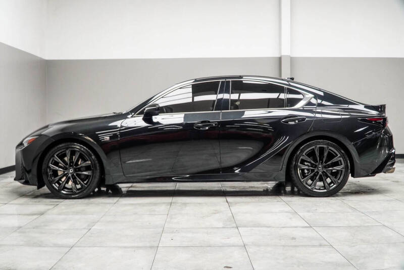 2024 Lexus IS 350 F SPORT Design