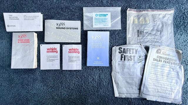 1988 Dodge Ram Van B350