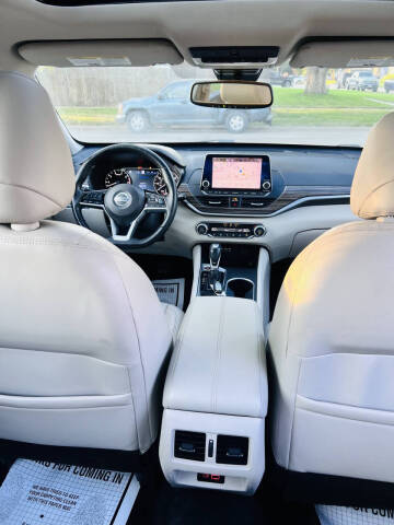 2019 Nissan Altima 2.5 Platinum