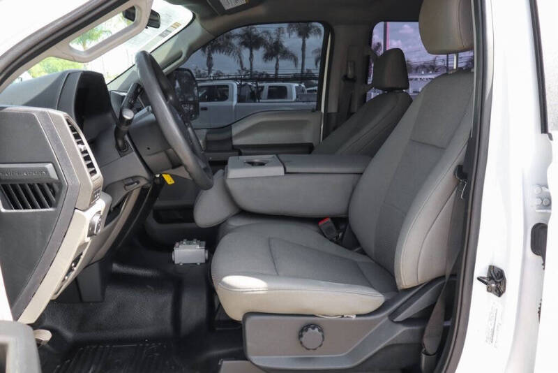 2022 Ford F-350 Super Duty XL