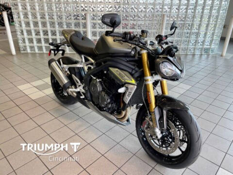 Triumph Speed Triple R Image