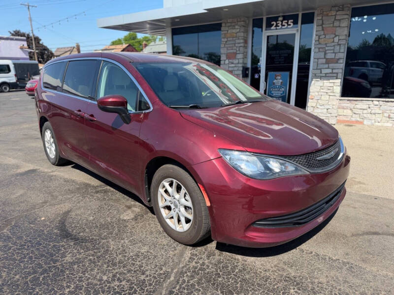 2017 Chrysler Pacifica Touring