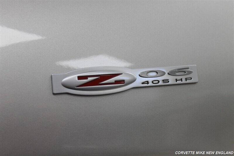 2004 Chevrolet Corvette 44