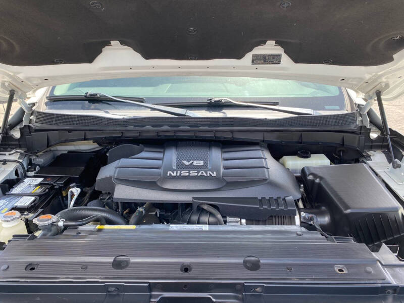 2018 Nissan Titan SV