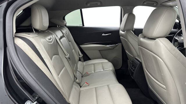 2020 Cadillac XT4 Premium Luxury