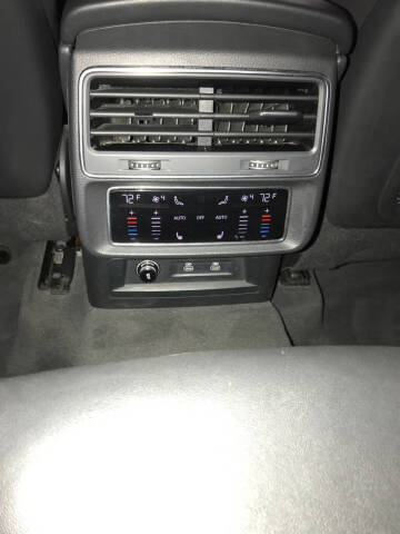 2022 Audi Q7 quattro Premium Plus 45 TFSI