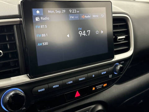 2023 Hyundai Venue SEL