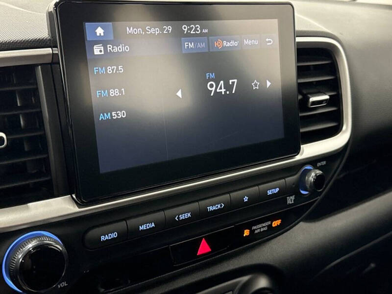 2023 Hyundai Venue SEL