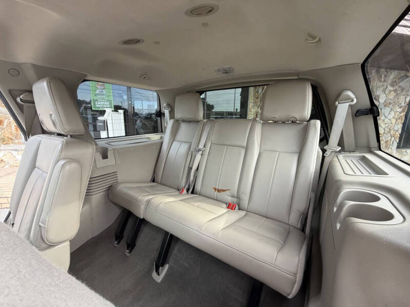 2012 Ford Expedition Limited
