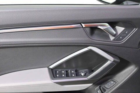 2022 Audi Q3 quattro S line Prem Plus 45 TFSI