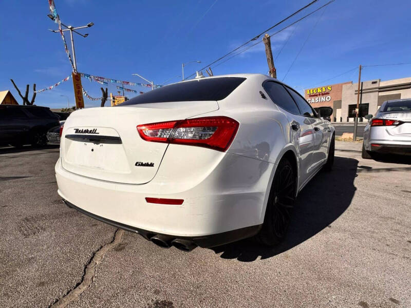 2017 Maserati Ghibli