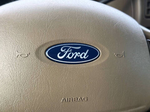 2003 Ford Excursion Eddie Bauer